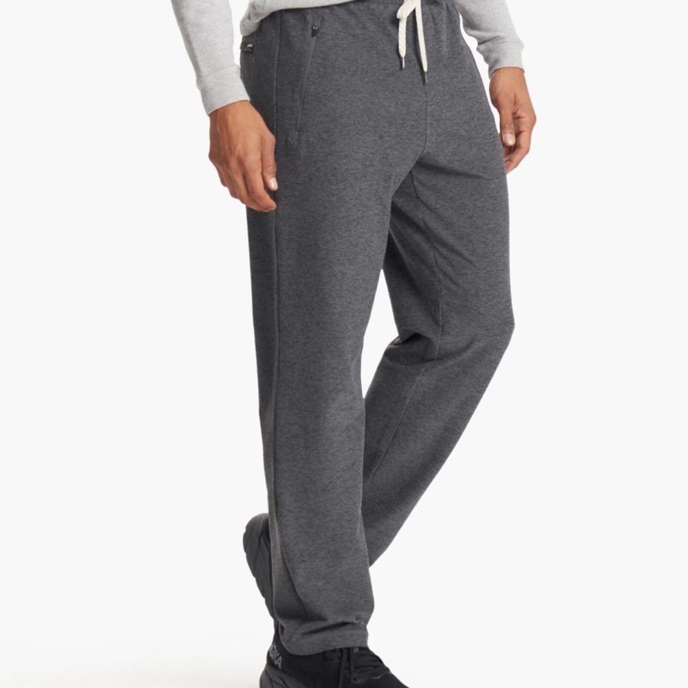 Vuori Heather Gray Joggers with Drawstring
